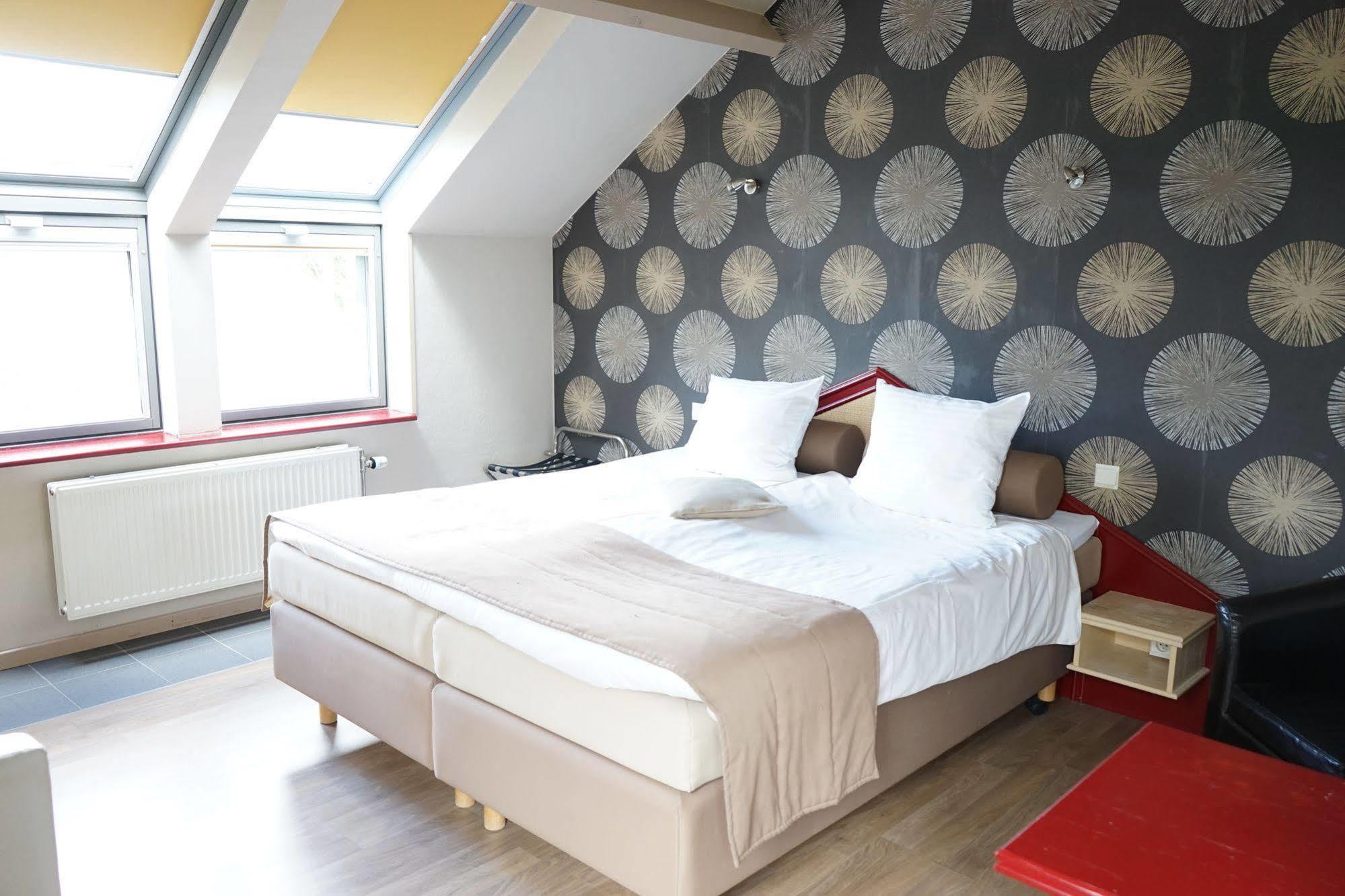 Hotel Les 5 Ourthes Houffalize Eksteriør billede